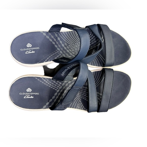 CLARKS BY CLOUDSTEPPERS navy blue comfortable marine sunmazr coast sandals sz 11 - Picture 4 of 7